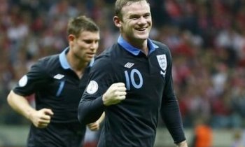 Rooney a spol. si z polské Varšavy vezou bod a vedou skupinu