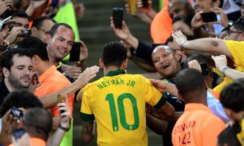Neymar je lepší než Messi! Pelé má pravdu