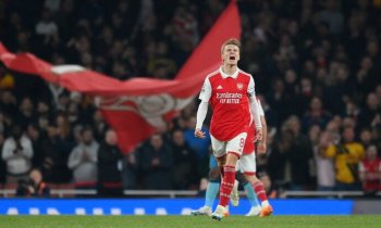 Review: Arsenal - Southampton. Gunners odvrátili pohromu, ale v předehrávce získali jen bod