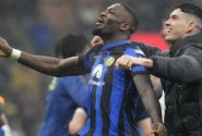 Hotovo! Inter Milán vyhrál vyhrocené derby s AC a slaví mistrovský titul. Padly tři červené karty