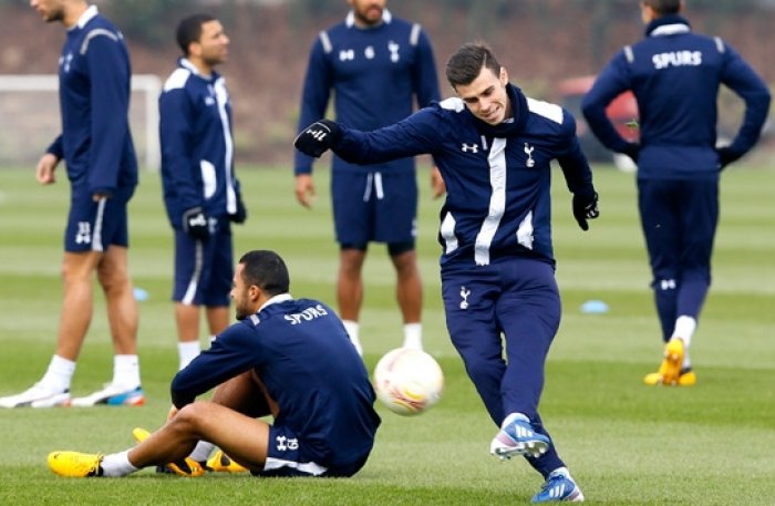 Bale chyběl na trénincích Tottenhamu, Villas-Boase to mrzí