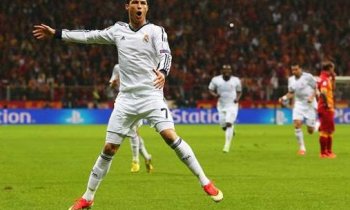 Ronaldo du United? Za dvě miliardy