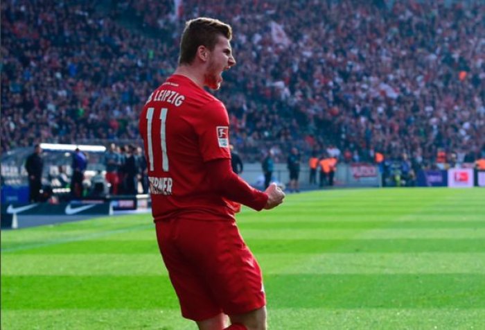 Vezme Liverpool bundesligové senzaci jeho dvě hvězdičky?