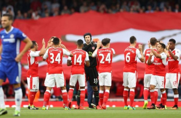 Monaco prohrálo na hřišti outsidera, Arsenal vysoko vyhrál