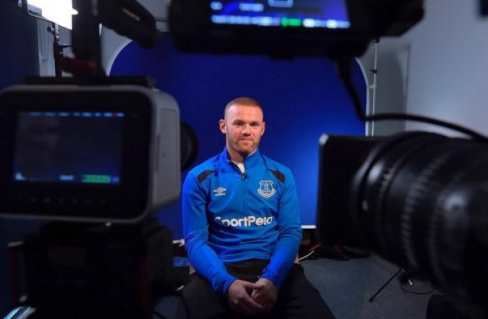 Odejde Rooney z Evertonu? A jak vypadají námluvy Marouane Fellainiho?