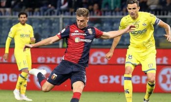 Mladý Polák spolehlivě zastiňuje Ronalda i další hvězdy, Serie A neměla lepšího nováčka již 70 let