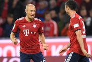 Robben má první nabídku na stole, Bayern stále láká jeho případnou náhradu