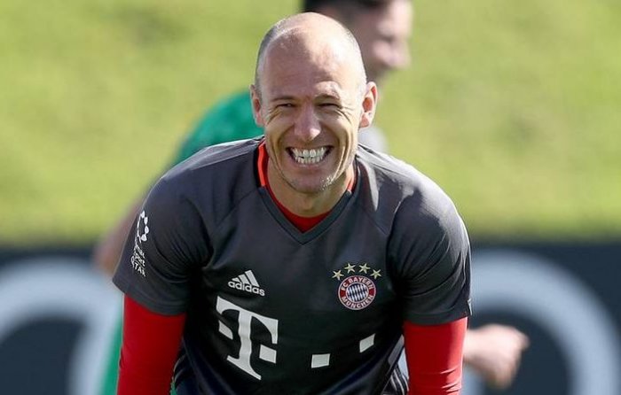 Robben udržuje kontakt se svým prvním profesionálním klubem z Groningenu: Nikomu jsem ale nic neslíbil