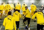 Dortmund boj o titul v Německu nevzdává, navzdory historii