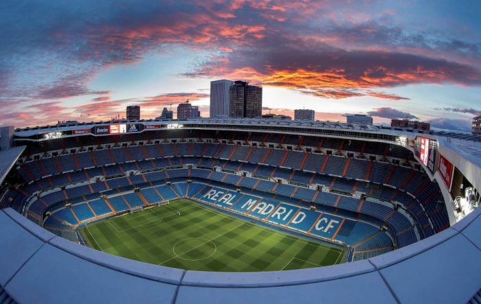 Stadion Realu Madrid se proměnil v obří sklad
