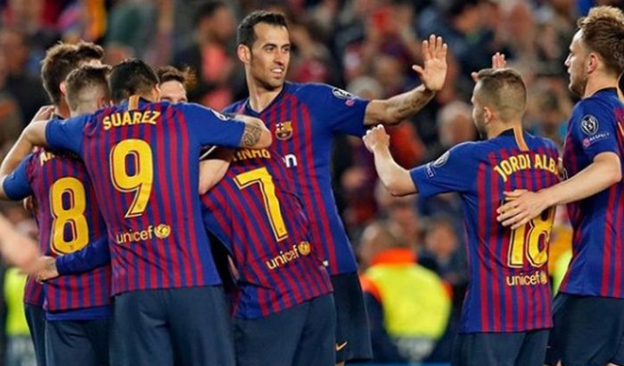 FC Barcelona. Klub, který je pyšný má svou známou hymnu v duchu vlastenectví „Cant del Barça“