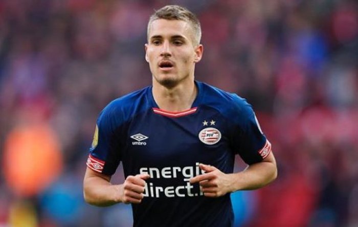Šilhavý váhal mezi Ševčíkem a Sadílkem, nakonec ukázal na hvězdičku PSV: Neměl by se podělat ani z velkého zápasu