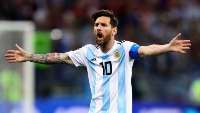 Argentina vyřadila Venezuelu a postupuje do semifinále Copa America, výhru na mistrovství Afriky slaví Maroko