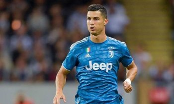 Juventus ztratil body ve Fiorentině, do čela tabulky se dostal Inter Milán