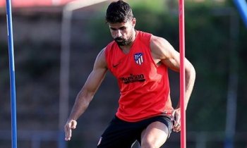 Costa si vyslechl nemilou zprávu, dres Atlétika nemusí obléci klidně až pět měsíců