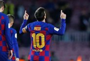 Real přišel o první místo, Messiho penalta nasměrovala Barcelonu k výhře nad Realem Sociedad