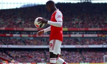 Spousta hráčů Arsenalu prý ukázala neprofesionální výkon: Xhaka to odchodil, Pépé se musí zlepšit