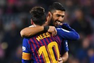 Messi poslal Suárezovi dojemný vzkaz na rozloučenou, rýpe v něm do vedení Barcelony
