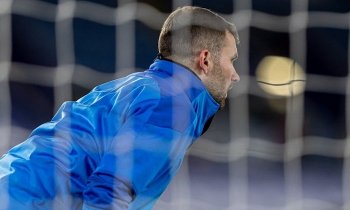 Slavia už umí vyhrát i s chybujícím gólmanem. A ochránci Slovácka Mynářovi sebral prezident Zeman prémie