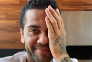 Alves končí v Sao Paulu. Důvodem jsou dluhy brazilského klubu