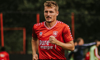 Michal Sadílek zažil dokonalý návrat po zranění, v prvním zápase od konce srpna pomohl Twente gólem