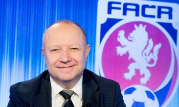 Fousek se setkal s šéfem UEFA Čeferinem, jenž byl seznámen o reformách ve FAČR. Přijal pozvánku na návštěvu ČR?