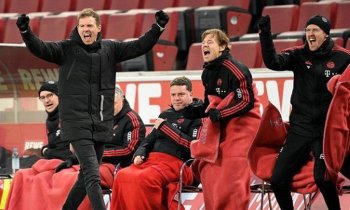 Bayern si znovu došel pro 3 body a Wolfsburg deklasoval Bielefeld. Kolín urval přetahovanou s Mohučí