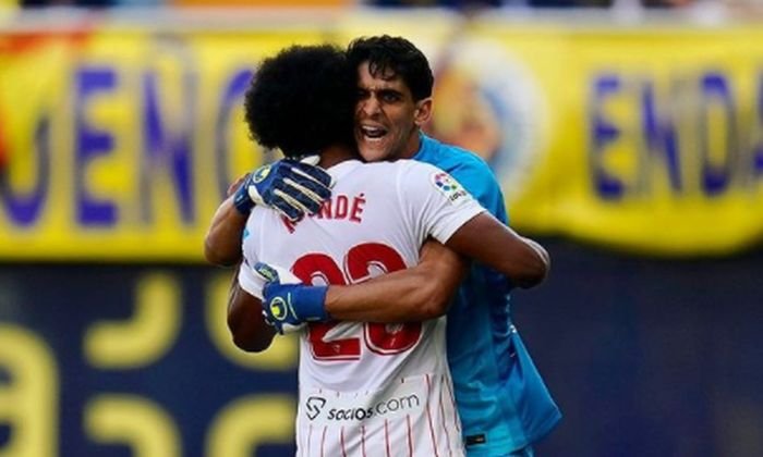 Sevilla tuší, že Koundé v létě pláchne za lepším. Jakou cenovkou jej klub z Andalusie ocejchoval?