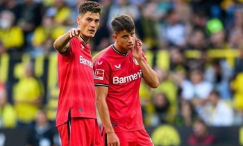 Nevídaný zkrat Dortmundu, Leverkusen se i nadále trápí a Bayern režíroval kanonádu proti Bochumi