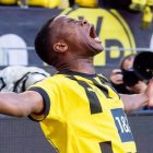 Dortmund deklasoval Kolín nad Rýnem a po zaváhání Bayernu vede Bundesligu. Hoffenheim po pěti měsících vyhrál ligové utkání a opustil sestupové pásmo