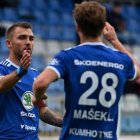 Bartolomeu sestřelil FC ViOn, Boleslav spasil s druholigovým sokem Ladra, těsnou výhru Pardubic zařídil Hlavatý