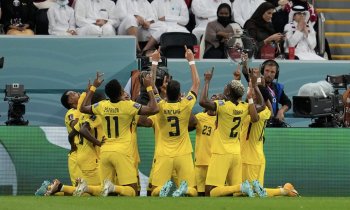 Ekvádor otevřel Mundial výhrou, dva góly domácímu Kataru vstřelil Valencia