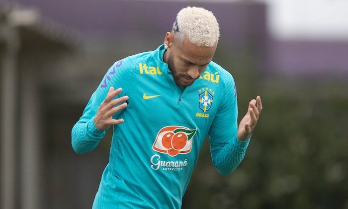 Bývalý Kanárek Alemão: Neymar není lídr a nejsou jimi ani Thiago Silva a Dani Alves, lidé v zemi týmu nevěří