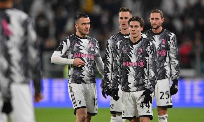Juventus přišel o body a klesl mimo pozice zajišťující Ligu mistrů. Co Nedvěd?