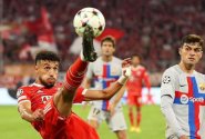 Německý politik se opřel do obránce Bayernu Mazraouiho. Za jeho podporu Palestiny žádá vyloučení z klubu