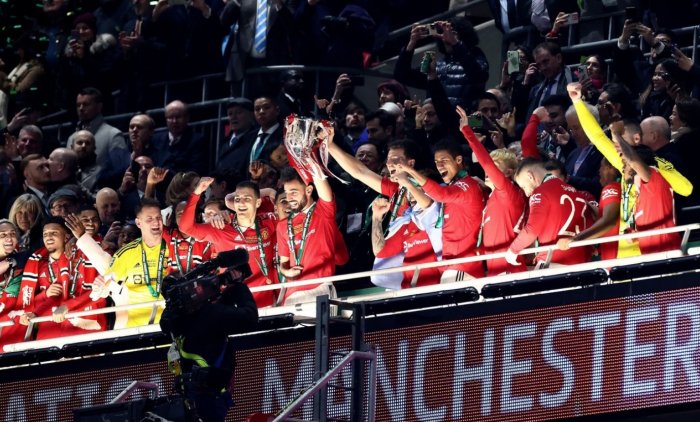 Dlouhé čekání je u konce. Manchester United ovládl Ligový pohár a slaví první trofej od roku 2017