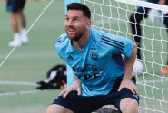800. Přesně tolik gólů už ve své kariéře vstřelil Messi. Co si od něj vyslechli fanoušci v Buenos Aires?