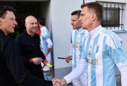 Dva bývalí vůdci Sparty Dočkal a Lafata se opět sešli v jednom dresu. Jaký byl záložníkův debut za Olešník?