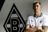 Borussia chce Čvančarovi ztížit pozici. Hledá dalšího útočníka