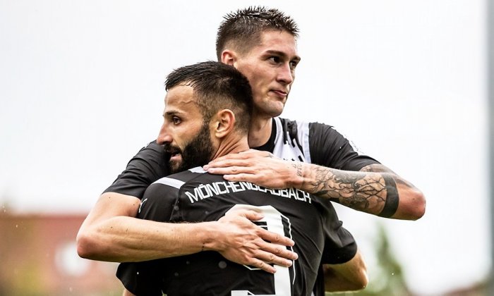 Čvančara pomohl dvěma góly Mönchengladbachu do 2. kola Německého poháru