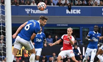Review: Everton - Arsenal. Výhru Gunners obstaral až střídající Trossard