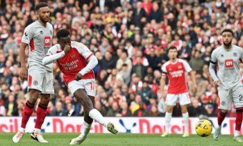 Review: Arsenal - Sheffield United. Blues z z horní půlky tabulky vystrnadil jamajský dříč