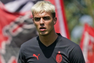 Maldiniho syn Daniel bude do konce sezony hostovat z AC Milán v Monze