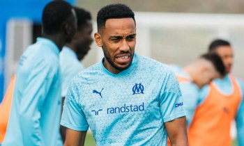 Aubameyangův návrat do Ligue 1 po deseti letech se povedl, lepšího gólového asistenta soutěž nezná