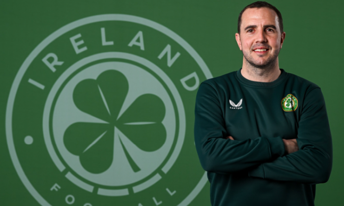 Song už není trenérem reprezentace Kamerunu, Irsko povede dočasně O'Shea
