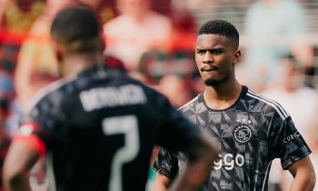 Ajax bude po nejhorším umístění za 24 let probouzet mladý Ital. Do Nice za něj poputuje více než 30 milionů